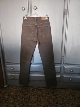 Pantalón ZARA marrón Talla S