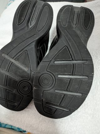 Tenis Adidas Strutter Negros talla UK 7,5// US 8