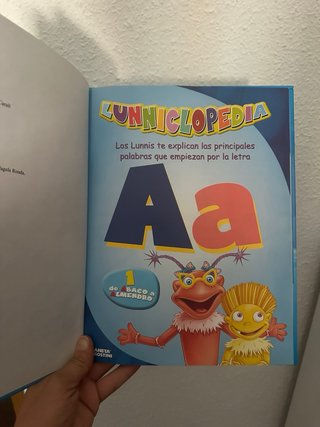 Lunniclopedia 30 libros.