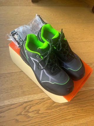 Zapatos de seguridad Base negros y verdes