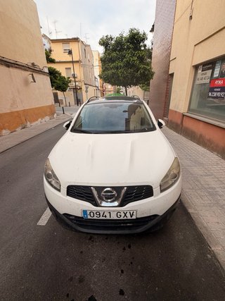 Nissan Qashqai+2 2010
