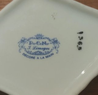 Cofanetto in porcellana I. Limoges