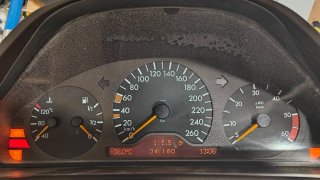 Reparación pantalla Mercedes Clase E, G, CLK