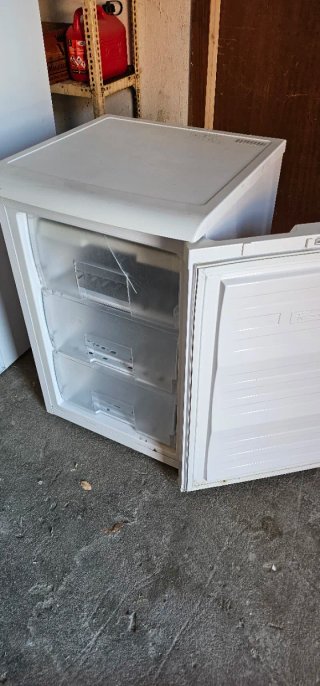 Congelador A+ blanco