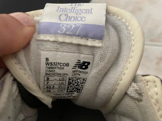 New Balance 327 Tg 40 Beige/Verde