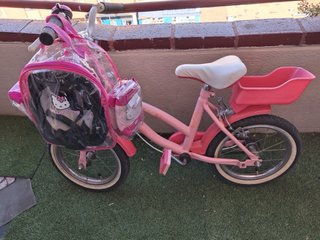 Bicicleta Hello Kitty + Casco y Protecciones