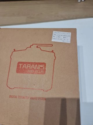 Mando RC FrSky Taranis X90 Plus
