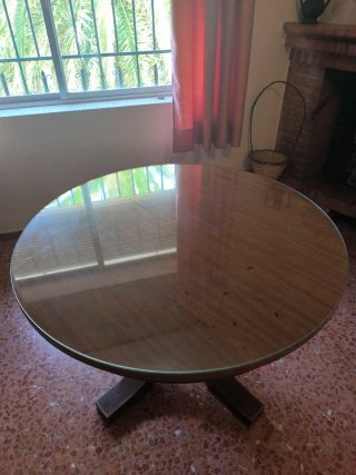 Mesa comedor redonda extensible madera