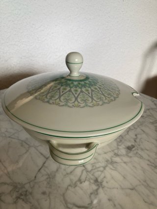 Sopera Vintage Alemana Porcelana Verde