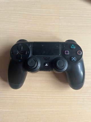 Consola PlayStation 4 PS4 Negra con mando