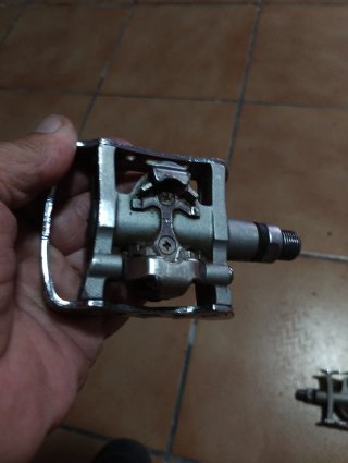 Pedales Mixtos Shimano