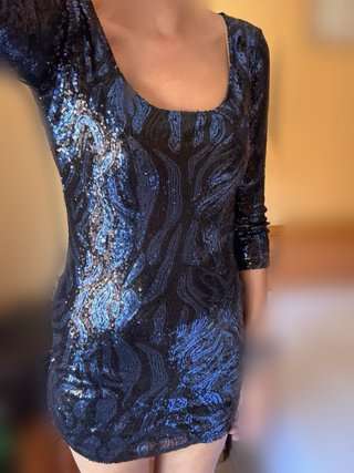 Vestido fiesta lentejuelas azul y negro