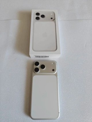 Apple iPhone 17 Pro Max 256GB Argento