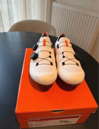 Zapatillas Ciclismo DMT KR0 Blancas