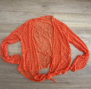 Blusa coral de punto calado