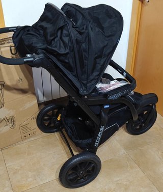 Silla de Paseo Chicco Activ3 Ebony con Protector