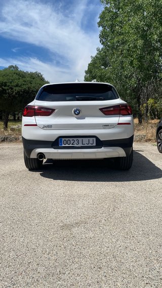 BMW X2 1.8 140 cv sdrive automatico.