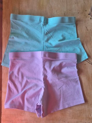 Lote 2 Shorts niña Talla 11-12 años