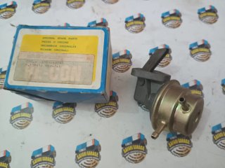 Renault R5 bomba gasolina