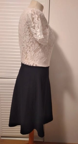 Vestido encaje blanco y azul Talla M