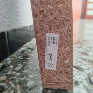 Estante LACK de Ikea