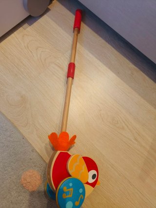 Juguete de madera musical para arrastrar
