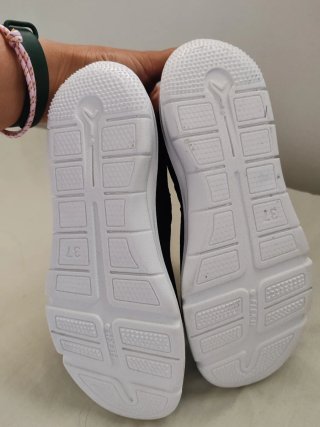 Zapatillas deportivas infantiles