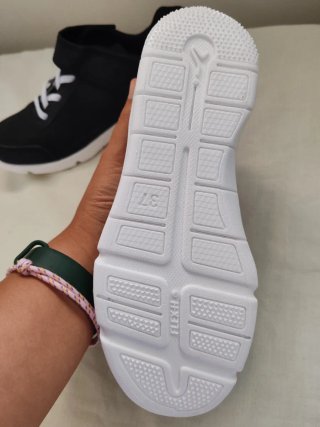 Zapatillas deportivas infantiles