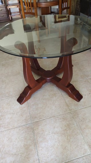 Mesa redonda cristal y madera