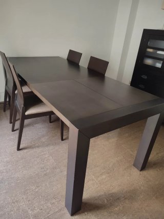 Muebles salón comedor madera natural teñida