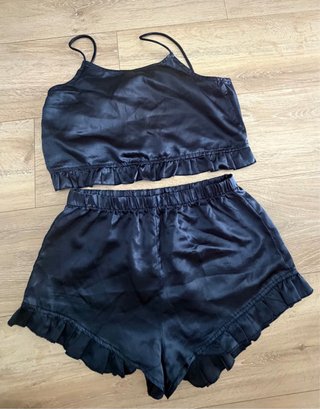 Pijama satén negro mujer talla única