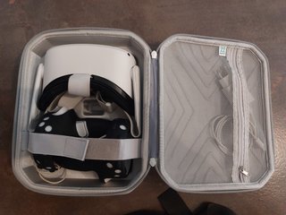 Meta Quest 2 128GB + Fucile VR