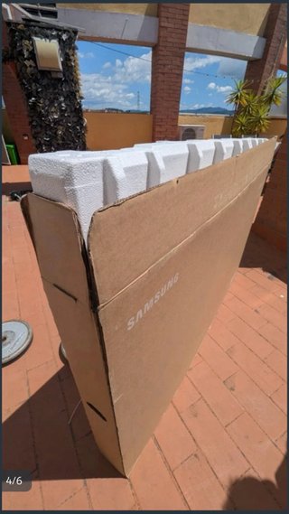 Caja TV Samsung Neo QLED 65