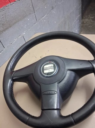 Volante SEAT León Mk1 FR