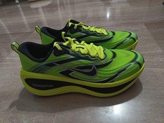 Nike Vomero Plus SE 45