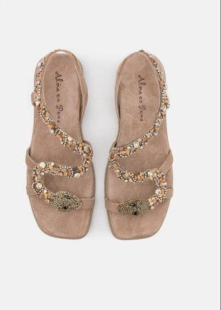 Sandalias Alma en Pena Doradas Pedrería