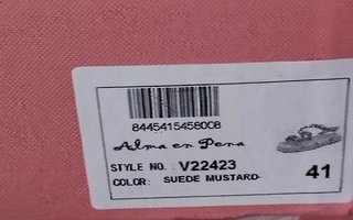 Sandalias Alma en Pena Doradas Pedrería