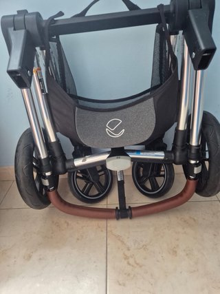 Jane Kawai Trio Silla de Paseo + Capazo + Maxicosi
