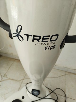 Plataforma Vibratoria Treo Fitness V109