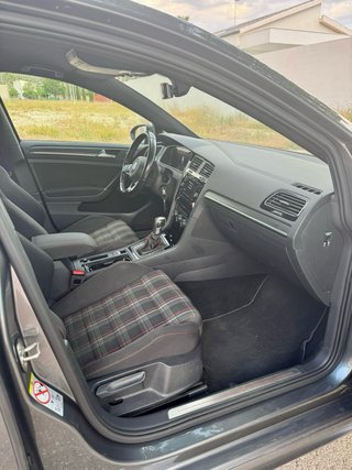 Volkswagen Golf Gti 7.5 Performance