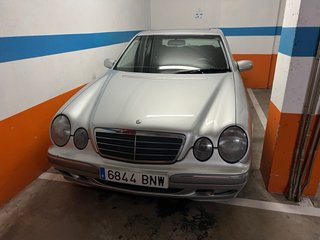 Mercedes-Benz Clase E 220 CDI Final 2001