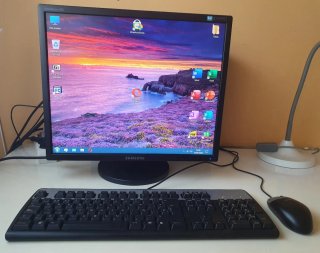 Ordenador HP Elite 6005 sobremesa.
