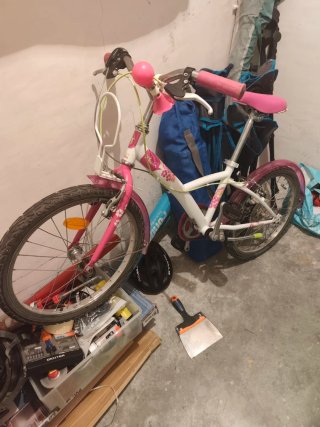Bicicleta infantil rosa Btwin