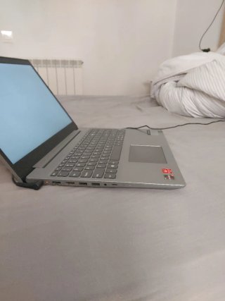 Portátil Lenovo IdeaPad L340-15API