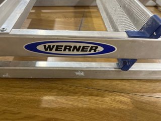 Escalera aluminio WERNER