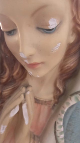 Figura Virgen María Orando