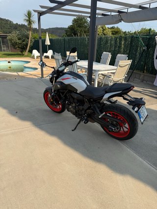Yamaha MT-07 Naked