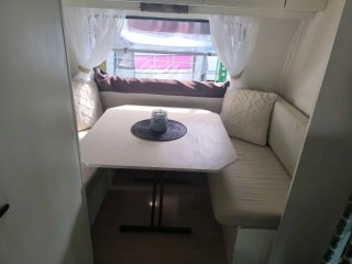 Burstner caravana 2 ambientes