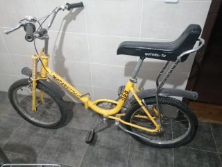 Bicicleta Motoretta Amarilla