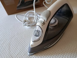 Plancha Philips 2000 Series sin usar
